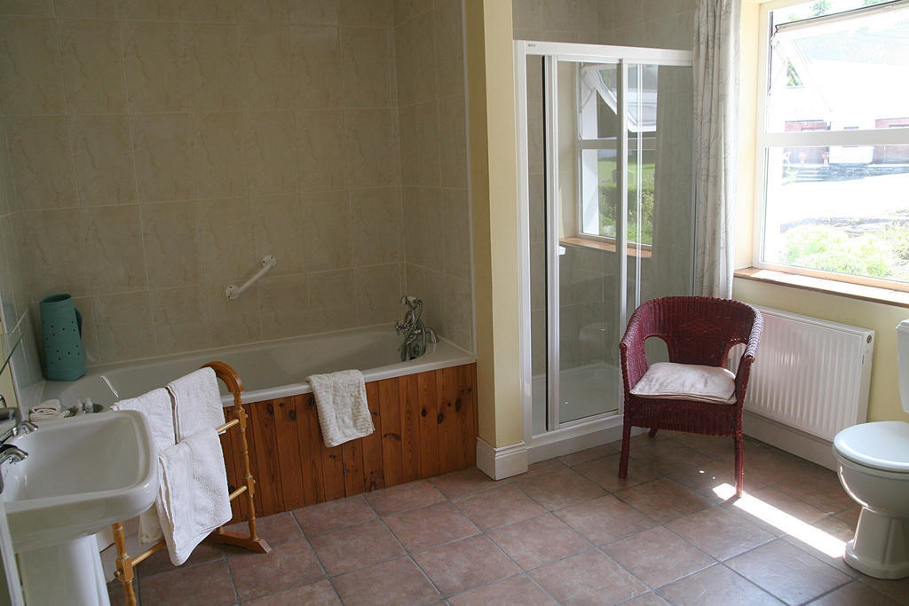 Muxnaw Lodge Kenmare Habitación foto
